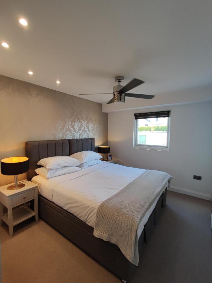 Modern 2 Bedroom Flat With Private Outdoor Terrace لندن المظهر الخارجي الصورة